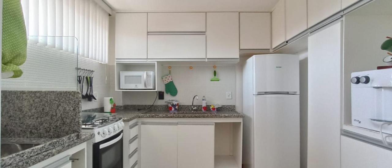 Apto Na Orla Da Praia Grande Com Piscina E Garagem 阿拉亚尔-杜卡布 外观 照片